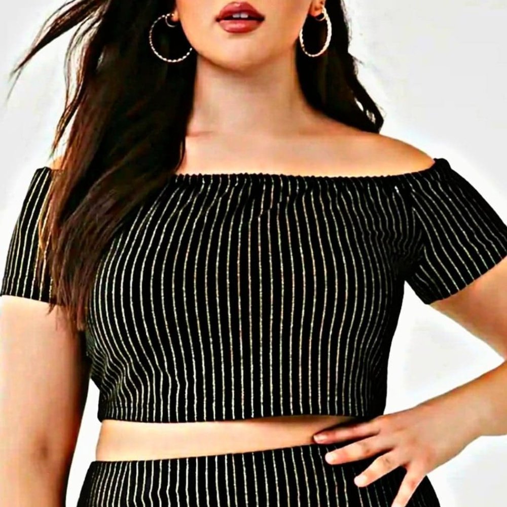 New Small Crop Top